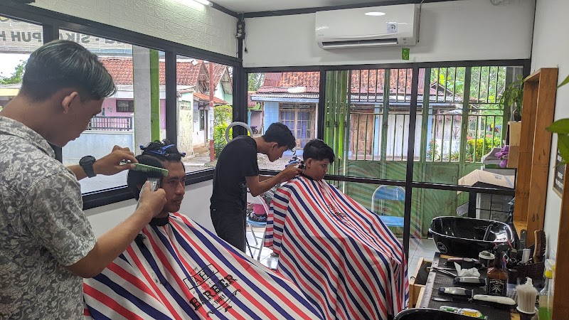 Kursus Barbershop Sulaiman: Membangun Profesi dengan Potensi Cilacap